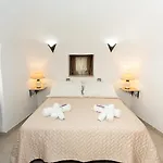 Tenuta Mastricale Con Piscina - Torre Antica E Trullo Putignano