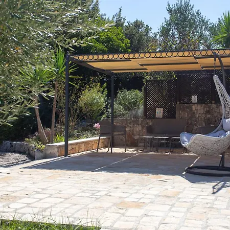 Tenuta Mastricale Con Piscina - Torre Antica E Trullo Villa Putignano