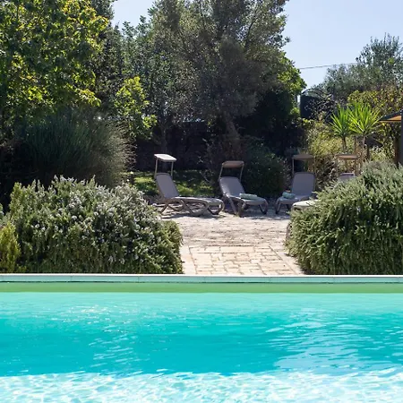 Tenuta Mastricale Con Piscina - Torre Antica E Trullo Villa Putignano