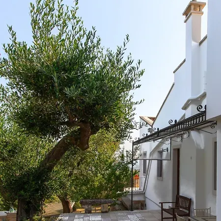 Tenuta Mastricale Con Piscina - Torre Antica E Trullo