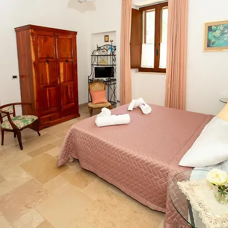 Villa Tenuta Mastricale Con Piscina - Torre Antica E Trullo *