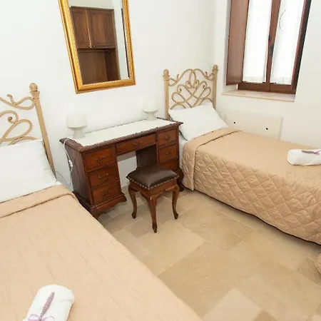 Tenuta Mastricale Con Piscina - Torre Antica E Trullo Villa Putignano