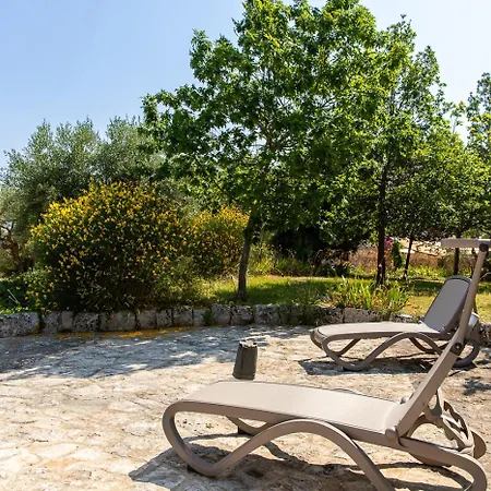 Villa Tenuta Mastricale Con Piscina - Torre Antica E Trullo