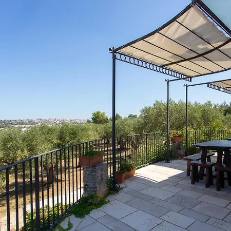 Tenuta Mastricale Con Piscina - Torre Antica E Trullo Villa Putignano