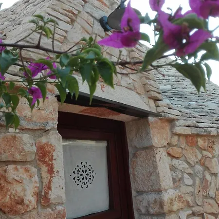 Villa Tenuta Mastricale Con Piscina - Torre Antica E Trullo Putignano