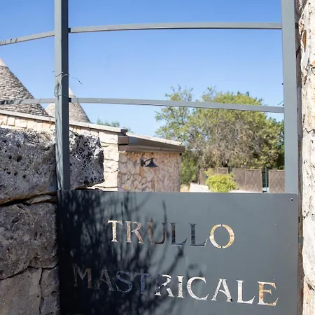 Tenuta Mastricale Con Piscina - Torre Antica E Trullo Villa