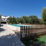 Tenuta Mastricale Con Piscina - Torre Antica E Trullo Putignano