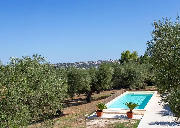Tenuta Mastricale Con Piscina - Torre Antica E Trullo Willa *