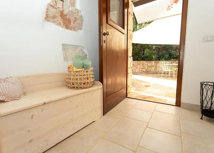 Tenuta Mastricale Con Piscina - Torre Antica E Trullo וילה