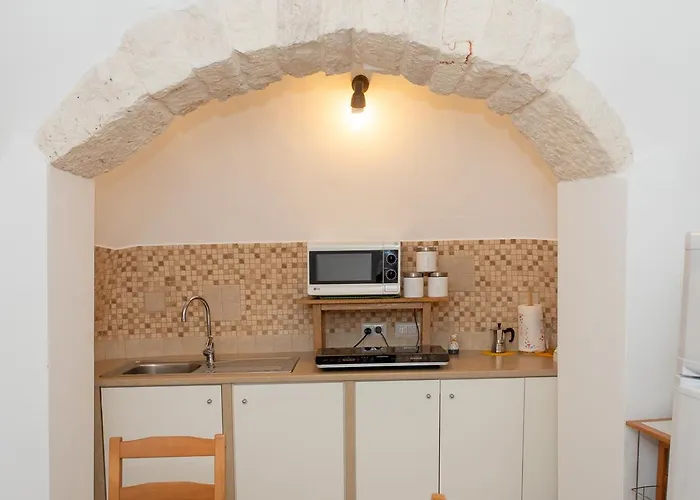 Tenuta Mastricale Con Piscina - Torre Antica E Trullo * Putignano