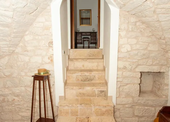 Willa Tenuta Mastricale Con Piscina - Torre Antica E Trullo Putignano