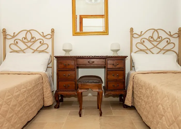 Villa Tenuta Mastricale Con Piscina - Torre Antica E Trullo Putignano