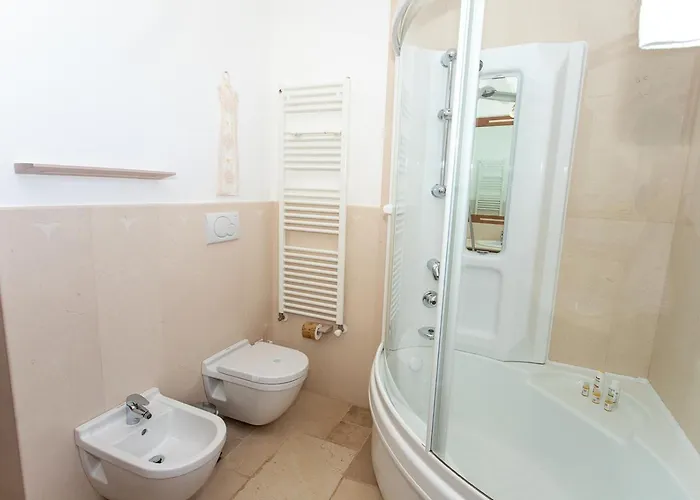 Tenuta Mastricale Con Piscina - Torre Antica E Trullo וילה